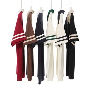 Maglietta di <span class=keywords><strong>moda</strong></span> maschile personalizzata per la collezione estiva dei produttori di <span class=keywords><strong>abbigliamento</strong></span> 100% cotone tinta unita-bloccante 210 grammi maniche corte - Product Image 3