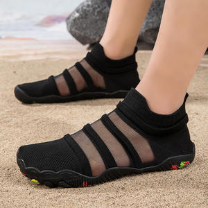 Zapatos de agua a la moda para hombre y mujer, zapatillas de playa de secado rápido, zapatos para caminar por el río, zapatos ligeros para nadar, bucear y Yoga - Product Image 3