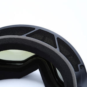 Gafas de Esquí de Alta Gama con Recubrimiento UV400 y Espejo - Diseño OTG para Miopía, Antivaho y Antiviento |   Venta al por Mayor Disponible - Product Image 3