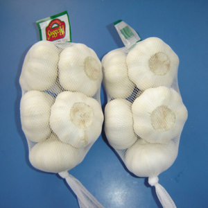Ajo Fresco de Origen Chino a Precio de Mayoreo, Proveedores de Ajo de Alta Calidad, Empaquetado en Bolsa de Malla de 10 kg - Product Image 1