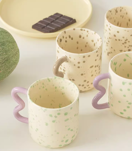Tazas <span class=keywords><strong>de</strong></span> café <span class=keywords><strong>con</strong></span> salpicaduras <span class=keywords><strong>de</strong></span> pintura <span class=keywords><strong>de</strong></span> estilo INS, tazas <span class=keywords><strong>de</strong></span> café <span class=keywords><strong>de</strong></span> colores personalizadas <span class=keywords><strong>con</strong></span> mango giratorio, <span class=keywords><strong>taza</strong></span> <span class=keywords><strong>de</strong></span> regalo <span class=keywords><strong>de</strong></span> motas <span class=keywords><strong>de</strong></span> cerámica para amigos - Product Image 5