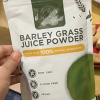 Poudre de jus d'herbe d'orge Bioby OEM en gros 100g Végétalien Sans gluten NON-OGM Favorise la fonction cognitive Relaxation Green food quotidien