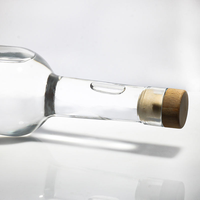 Bouteilles en verre transparent à col long de 700ml 750ml pour emballage d'alcool de qualité supérieure vin whisky vodka étiquetage personnalisable
