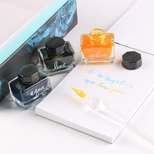 <span class=keywords><strong>Inchiostro</strong></span> <span class=keywords><strong>per</strong></span> <span class=keywords><strong>Calligrafia</strong></span> SINOART 15ml, 12 Colori, Bottiglia di <span class=keywords><strong>Inchiostro</strong></span> Glitterato <span class=keywords><strong>per</strong></span> <span class=keywords><strong>Calligrafia</strong></span> e Lettering - Product Image 3