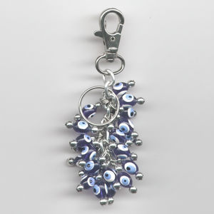 Estilo de uva 13X3cm Plástico Ojos malvados Llavero Anime Llavero Juguetes - Product Image 2