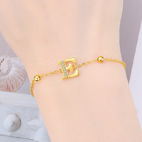 Bracelet à breloques lettre initiale 26 en gros pour femme, bijoux de poignet alphabet pavé de CZ, en alliage plaqué cuivre et argent pour fête