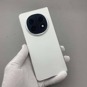 สมาร์ทโฟนหน้าจอพับได้ 5G Deca Core รุ่น Find N5 สีเขียว กล้อง 4K ประสิทธิภาพสูง รองรับ AI <span class=keywords><strong>ทำงาน</strong></span>ได้ดี พร้อมภาษาอังกฤษ/สเปน - Product Image 1