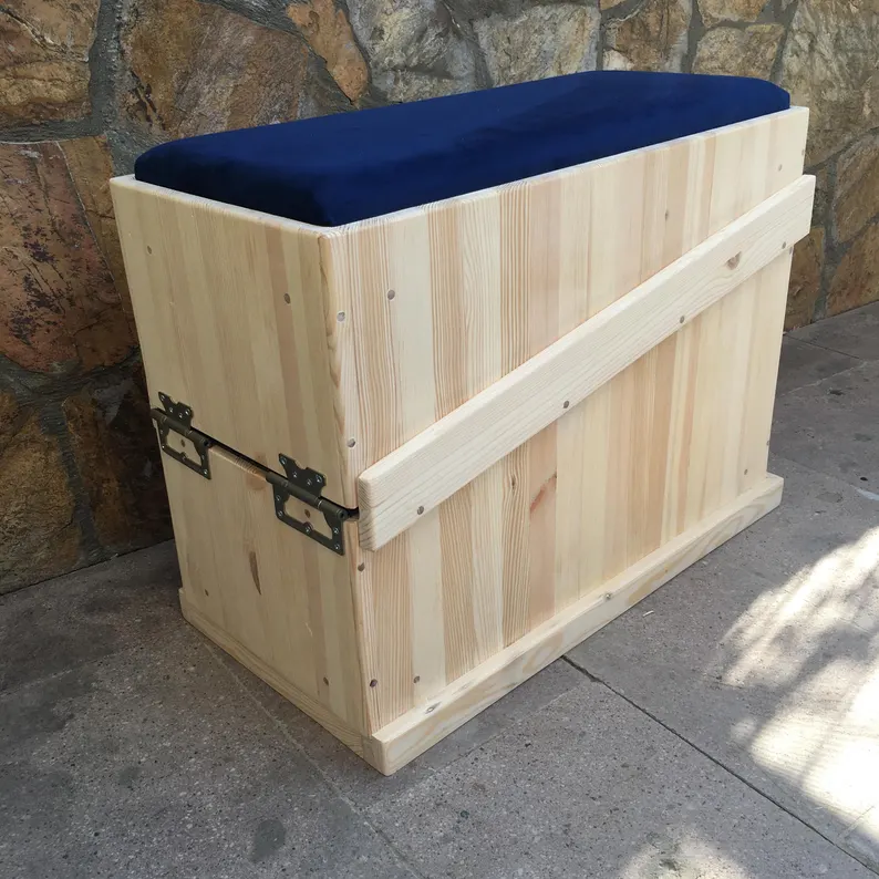 เหลืองอ่อน