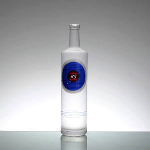 Bouteille en verre <span class=keywords><strong>Vodka</strong></span> <span class=keywords><strong>russe</strong></span> 750ml, haute qualité, bas <span class=keywords><strong>prix</strong></span> - Product Image 4