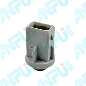 Bulb Holder WZL-27 Plastic Straight Insertion For T4 Transporter Volkswagen Side Light - Product Image 4