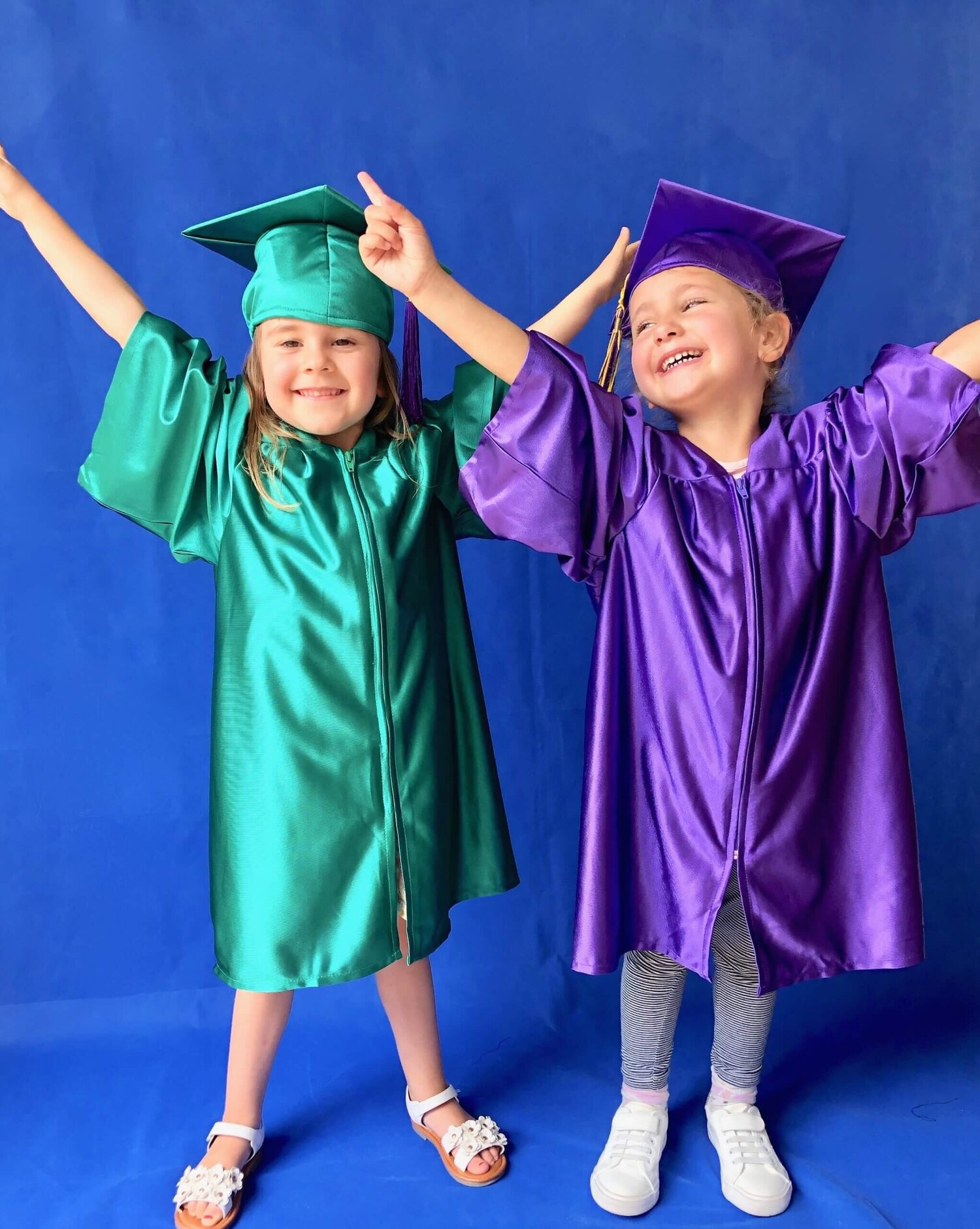 Wholesale Shiny Navy Blue Kids Ceremony Dress Children Customized  Kindergarten Graduation Gowns