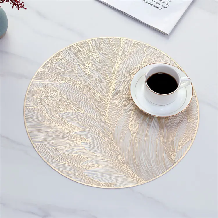 Luxury Round Gold Washable Non Slip Heat Resistant Vinyl Metallic Placemat for Dining PVC Tables Mat