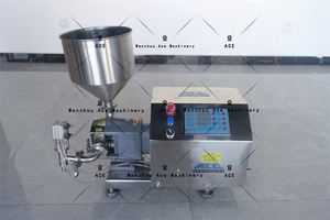 Machine de remplissage automatique à servo-moteur pour baumes, lotions, crèmes, graisses, liquides et pâtes à haute viscosité, avec pompe à engrenages à rotor lobé et piston, pour produits en pots à couvercles rigides - Product Image 3