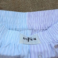 Shorts Boxers Femme en Coton Rayé Bicolore Pastel, Design Tendance avec Logo Personnalisé, Taille Élastique Respirante, Idéal pour le Sommeil et les Tenues Décontractées