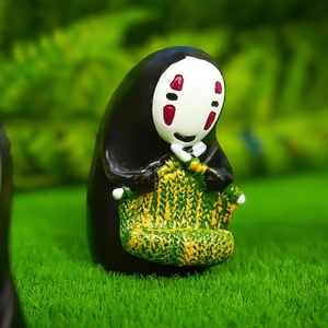 Écologique Hayao <span class=keywords><strong>Miyazaki</strong></span> Inspiré Résine Ornements De Bureau Divers Micro-Paysages Hommes Sans Visage pour Intérieur Culturel Créatif - Product Image 4