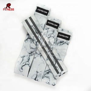 Bandes de Résistance Élastiques Antidérapantes en Tissu Polyester pour Entraînement des Fessiers et des Hanches RC Fitness Wear - Product Image 5