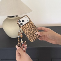 Coque de téléphone créative haut de gamme à imprimé léopard tendance pour iPhone 17 Pro Max, support magnétique Apple 16 Pro 15/14