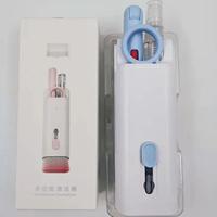 Nouvel ensemble de nettoyage 7-en-1 pour ordinateur et téléphone, outils écologiques bleus et roses pour le clavier et les écouteurs
