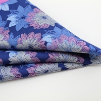 Fournisseur chinois de mouchoirs de poche pour hommes, mode business, impression personnalisée, motif floral, vente en gros, bords roulés à la main