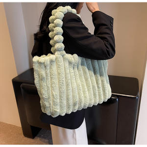 Bolsos de Mano con Asa Superior para Mujer, Invierno 2025, Color Caramelo, Casual, con Bolsillos Suaves, Gran Capacidad, de Felpa - Product Image 5