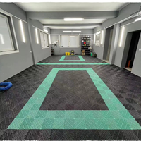 Solution de verrouillage moderne de conception graphique d'escalier d'événement de carrelage/garage de style pp