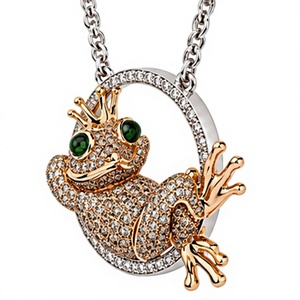 Collar con Colgante de Rana en Tono Dorado con Incrustaciones de Circonio y Piedra Verde, Cadena Circular, Joyería de Moda para Mujer - Product Image 3