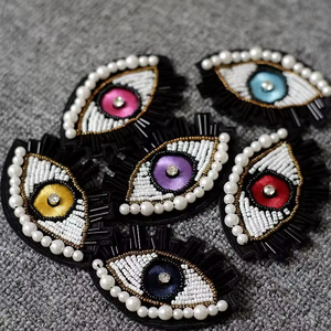 新しいデザインラインストーンビーズスワロフスキー悪目パッチアップリケ服 - Product Image 2