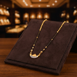 Mangalsutra indien artisanal élégant et traditionnel en or massif 18 carats pour femme, avec pendentif en perles de diamant de style ethnique, 7,760g - Product Image 4