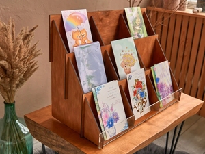 Junji bán lẻ hiển thị đứng Hội Đồng Quản trị thiệp chúc mừng <span class=keywords><strong>Rack</strong></span> với thị trường hiển thị hiển thị bưu thiếp và nghệ thuật in giá hộp gỗ - Product Image 3