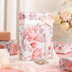 Rollo de Papel de Regalo con Diseño Floral MAYPLUSS, 17 Pulgadas x 33 Pies, Diseño Floral de Lujo para Regalos de Cumpleaños, Bodas y San Valentín - Product Image 3