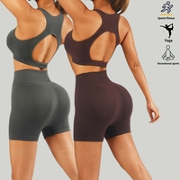 Ensemble de sport pour femmes : Débardeurs respirants sans dos et shorts froncés sans coutures à taille élastique – Tenue de fitness et d'entraînement