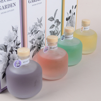 Diffuseur d'huiles essentielles de parfum fruité de bouteille en verre de mode d'aromathérapie de maison 100ML avec le diffuseur de roseau