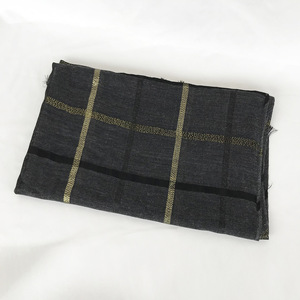 factory wholesale <span class=keywords><strong>Hijab</strong></span> head scarves for women stylish muslim new <span class=keywords><strong>hijab</strong></span> <span class=keywords><strong>styles</strong></span> 2020 cross lattice solid color cotton <span class=keywords><strong>all</strong></span> seasons
