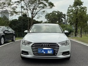 Audi A3 <span class=keywords><strong>2010</strong></span> Usado en Buen Estado con Caja de Cambios Automática, Motor Turbo, Volante a la Izquierda, Cámara Trasera, Asientos de Tela, Neumáticos R17 - Product Image 2