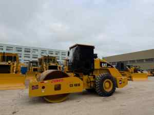 Compactadora de Suelo Vibratoria Usada CAT CS-683E, Rodillo Compactador para Carreteras, en Venta, Disponible en Stock - Product Image 5