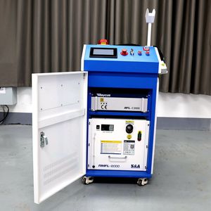 Machine de nettoyage au laser à fibre 1500W 2000W 3000W pour le nettoyage et l'élimination de la <span class=keywords><strong>rouille</strong></span>, de l'huile, de la graisse, de la poussière et des surfaces oxydées sur le métal, ainsi que de la peinture - Product Image 4