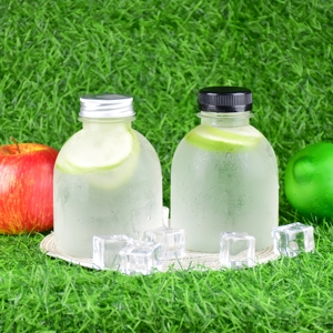Campione Gratuito Bottiglia in Plastica PET Rotonda 250ml-500ml per Succo d'Arancia, Latte, Tè e Bevande con Logo Personalizzato per Confezionamento - Product Image 1