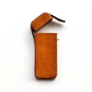 Estuche de cigarrillos de cuero personalizado, regalo creativo, regalo para el Festival Qixi, estuche de cigarrillos portátil resistente a golpes y aplastamientos. - Product Image 5