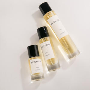 Bouteilles de parfum en verre de haute qualité 20ml 30ml 60ml Fabricant Stock direct Vis de <span class=keywords><strong>bouteille</strong></span> de <span class=keywords><strong>gaz</strong></span> Prêt pour la commande <span class=keywords><strong>Bouteille</strong></span> minimum - Product Image 2