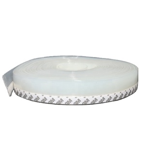 Nastro <span class=keywords><strong>Adesivo</strong></span> in Gomma per Protezione Inferiore Porta 25mm 35mm 45mm con Servizio di Taglio per Sigillare Fessure in Vetro e Bloccare Correnti d'Aria - Product Image 1
