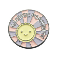 Broches et badges en métal à motif de plantes vertes populaires Consen pour sac à bandoulière