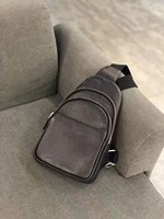 Sac de Poitrine Homme Haut de Gamme en Cuir de Vachette Pleine Fleur, Sac Bandoulière Vintage en Cuir Grainé, Sac à Dos Décontracté à Bandoulière avec Poche Arrière