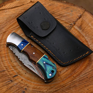 Navaja Plegable Premium de Acero de Damasco con Mango de Madera, Hecha a Mano, Hoja de Punta Caída de Espiga Completa para Uso en Exteriores - Product Image 2