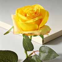 Rose artificielle en soie à tige unique, longue durée de vie, écologique, pour la maison, les mariages, les cadeaux de la Saint-Valentin et les murs floraux (vente en gros)