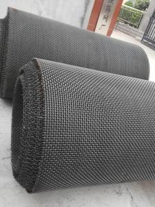 Service de pliage de treillis métallique tissé en acier au manganèse 65MN noir pour l'industrie minière et l'utilisation en criblage - Product Image 6