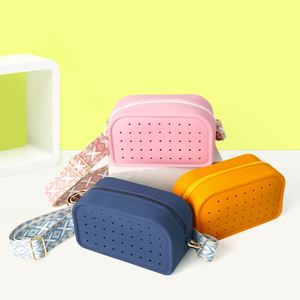 Unisex DIY Hole Water Resistant <b>Large</b> Capacity Coin Purse Fashion Zipper Silicone <b>Makeup</b> <b>Bag</b> With a Hanging Rope - Product Image 2