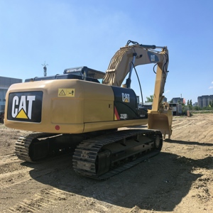 Excavatrice sur chenilles d'occasion CAT320D 20 tonnes du Japon à prix abordable – Équipement de terrassement lourd d'occasion CAT 320D 320GC à vendre - Product Image 2