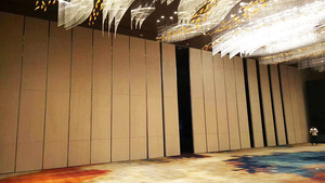 Thiết Kế Hiện Đại Melamine Di Chuyển Tường Phân Vùng Bảng Điều Chỉnh Có Thể Điều Chỉnh Lắp Ráp Phòng Chia Cho Văn Phòng Trường Phòng Tập Thể Dục Sử Dụng Kho - Product Image 4