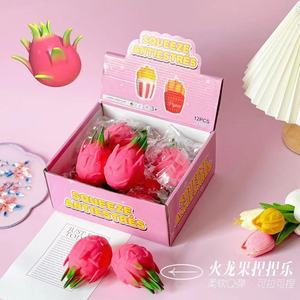 Jouet anti-stress promotionnel en forme de fruit du dragon, jouet souple à presser, balle de décompression, mignon jouet anti-stress en forme de fruit - Product Image 4