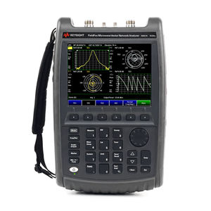Analyseur de réseau vectoriel à micro-ondes portable Keysight N9927A FieldFox 18 GHz avec <span class=keywords><strong>2</strong></span> ports intégrés Instrument de mesure électronique - Product Image 2